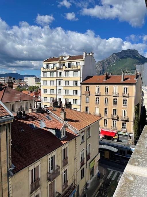 St Bruno - Studio Tropiques  Grenoble Exteriör bild